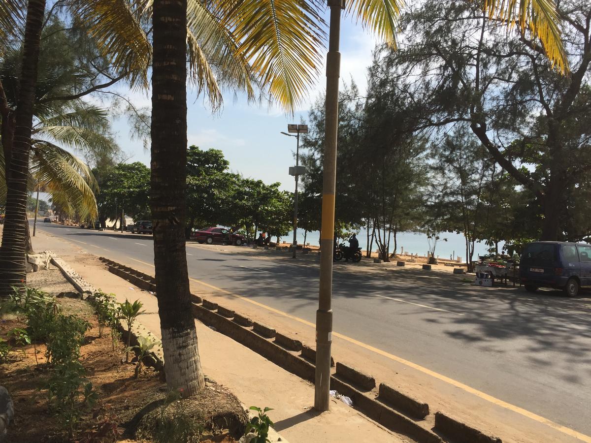The Family Kingdom Resort Freetown Exteriör bild