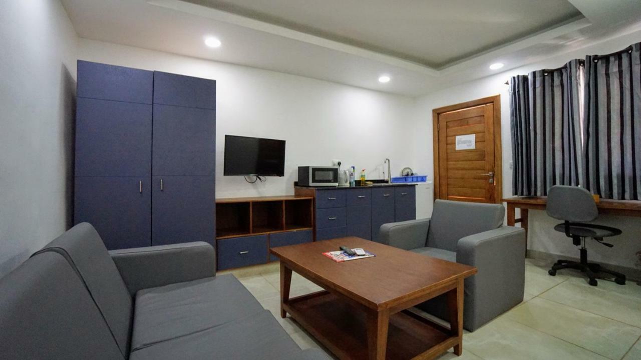 The Family Kingdom Resort Freetown Exteriör bild